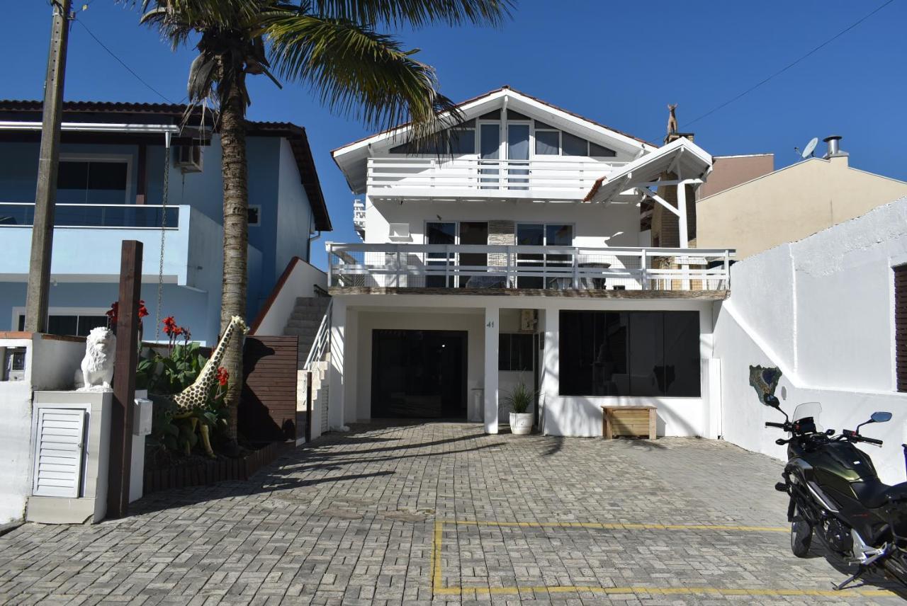 Residencial Morro Do Macaco Apartment Бомбиняс Екстериор снимка